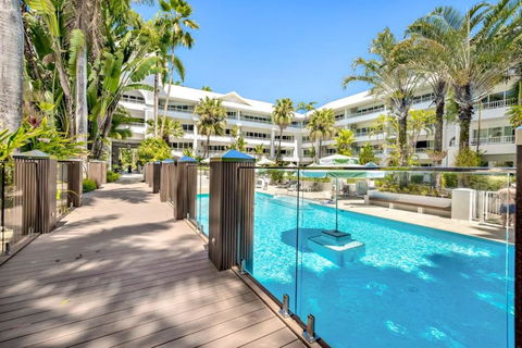 Alamanda At Palm Cove Directly On The Beach - Sunshine Coast Guide 0