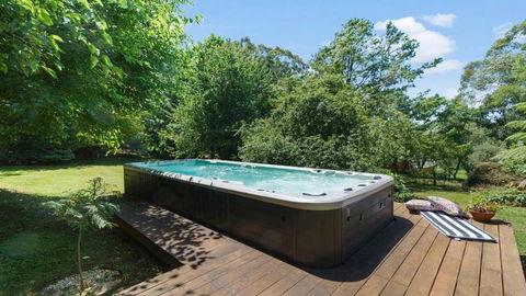 Alba Gardens - Sunshine Coast Guide 0