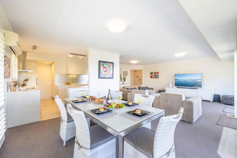 Albacore 5 - Sunshine Coast Guide 3