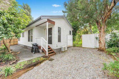 Albany Lane A Cozy Getaway In Berry - Sunshine Coast Guide 0