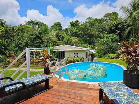 Alena Star House, Eco Retreat With Pool, Prime Position - Sunshine Coast Guide 0