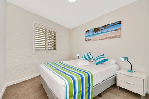 Alex Beach Apt Bilgola4 - Sunshine Coast Guide 1
