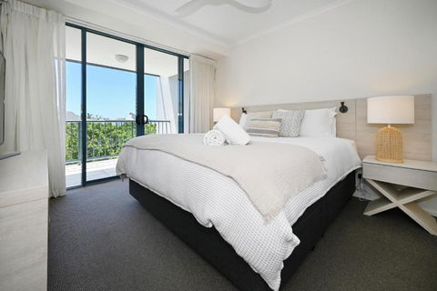 Alexandra Headland Resort Heaven, Pool / Beach ZD8 - Sunshine Coast Guide 2