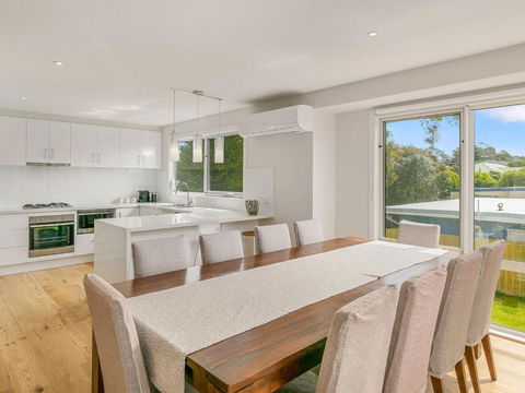 All Decked Out - Sunshine Coast Guide 4