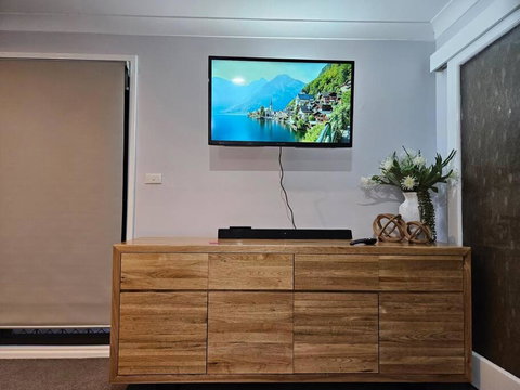 Allawah Hideaway Tamworth - Sunshine Coast Guide 2