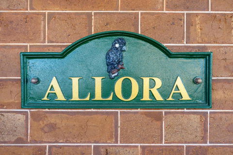 Allora House Kalgoorlie - Sunshine Coast Guide 1