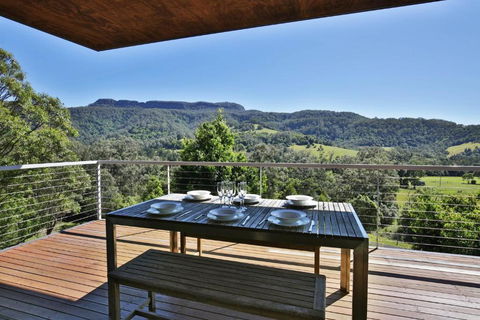 Alluvium - City Luxury In The Country - Sunshine Coast Guide 2