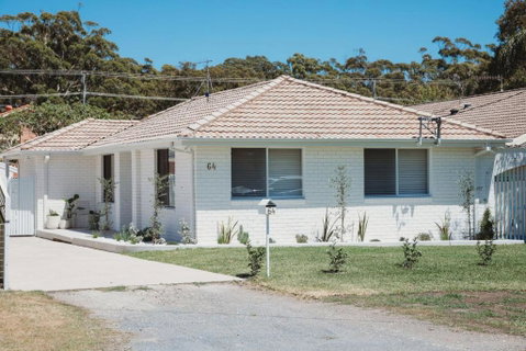 Alma At Shoal Bay - Sunshine Coast Guide 4