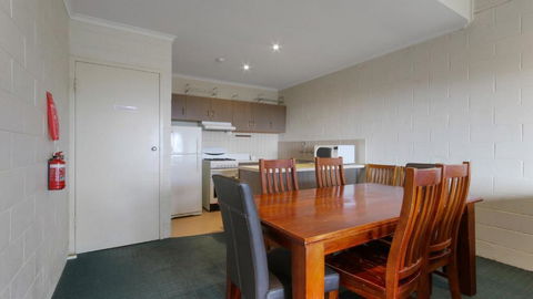 Alpine Heights 08 - Sunshine Coast Guide 3