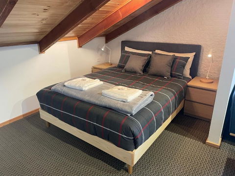 Alpine Retreat Mt Buller - Sunshine Coast Guide 2