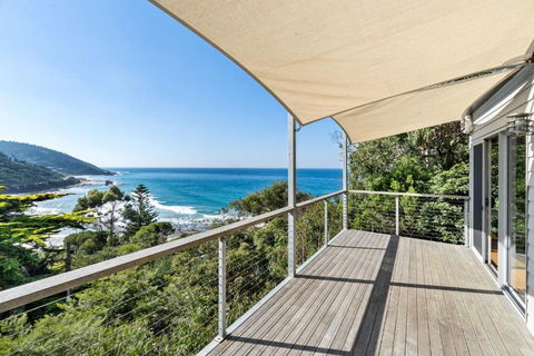 Altair - Sunshine Coast Guide 1