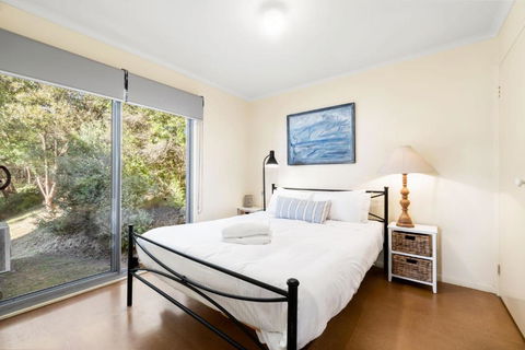 Altair - Sunshine Coast Guide 3