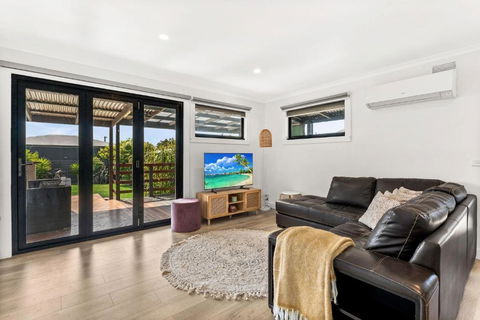 Alumuna In Cape Woolamai - Sunshine Coast Guide 3