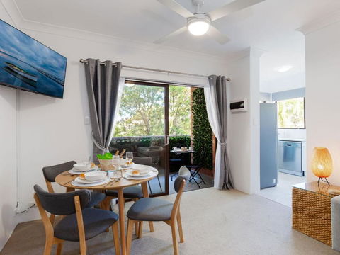 Amanda Court 11 1 Weatherly Close, Nelson Bay With WiFi - Sunshine Coast Guide 1