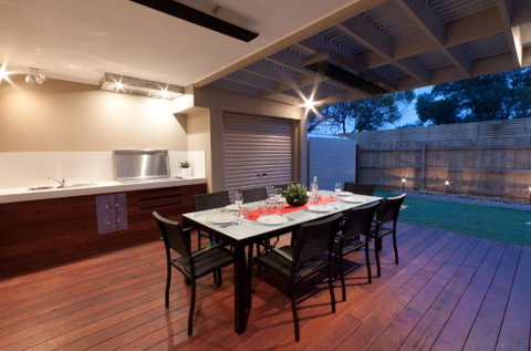 Amaroo - Sunshine Coast Guide 0