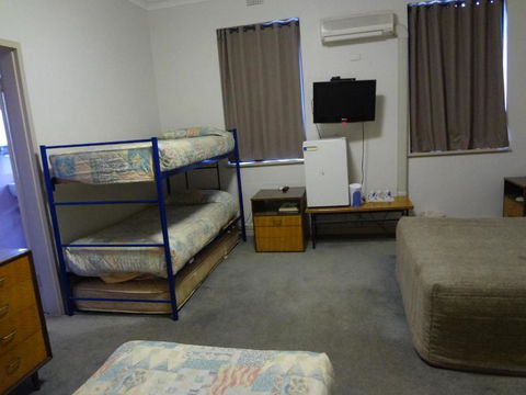 Amaroo Hotel Dubbo - Sunshine Coast Guide 3