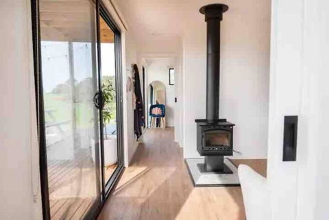 Amaroo - Sunshine Coast Guide 3