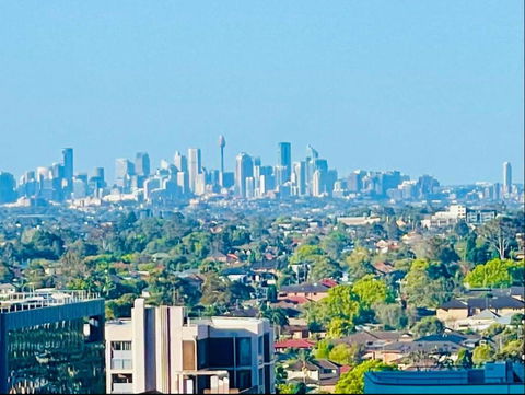 Amazing City View 2 Bedroom Condo 1 Min Station - Sunshine Coast Guide 0