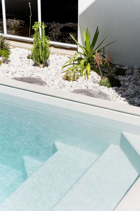 Amiri On Holbrook - Pet Friendly - Sunshine Coast Guide 4