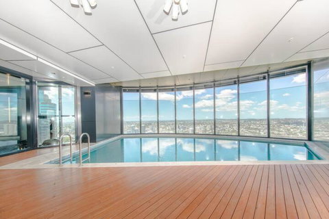 AirTrip Apartment On Margaret Street In CBD - Sunshine Coast Guide 3