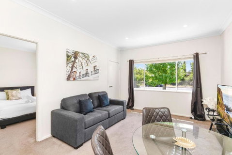Altus Wagga Apartments - Sunshine Coast Guide 4