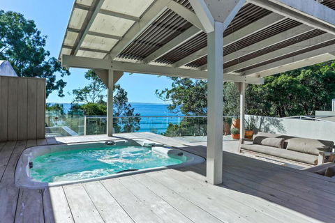 Apartment 17 - Sunshine Coast Guide 3