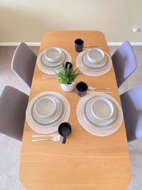 Apartment In Chiswick With Pool, Sauna & Gym - Sunshine Coast Guide 2