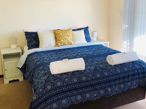 API Preston Beach Front Apartments - Sunshine Coast Guide 3