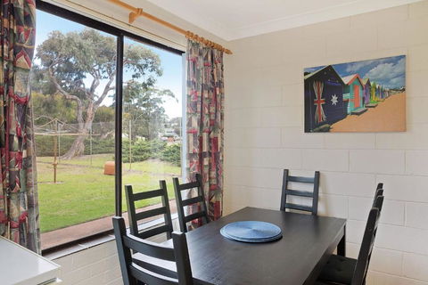 Apollo Unit 17 Ground Floor - Sunshine Coast Guide 2