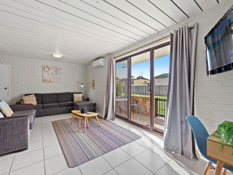Apollo Unit 28 Ground Floor - Sunshine Coast Guide 2