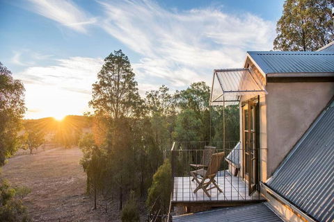 Apple Tree Cottage - An Idyllic Country Reset - Sunshine Coast Guide 0