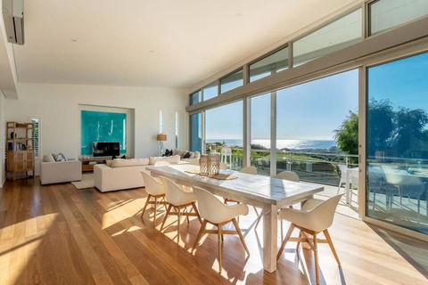 Apricus I Private Properties - Sunshine Coast Guide 0