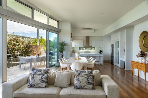 Apricus I Private Properties - Sunshine Coast Guide 3