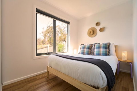 Apsley View - Sunshine Coast Guide 2