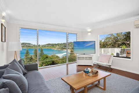 Aqua Whale Beach By TCC - Sunshine Coast Guide 1
