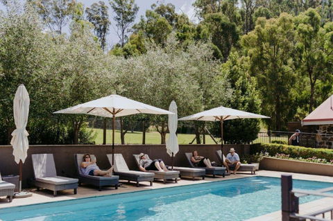 Araluen Boutique Accommodation - Sunshine Coast Guide 1