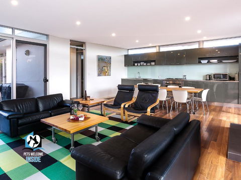 Architect Designed House Nestled In The Dunes - Sunshine Coast Guide 1