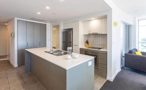 Artique Surfers Paradise - Official - Sunshine Coast Guide 2