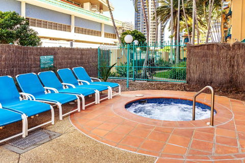 Aruba Sands Resort - Sunshine Coast Guide 2