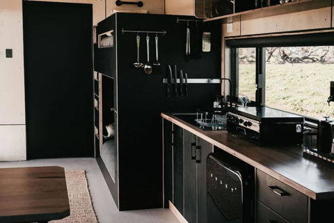 Ashleigh The Tiny Cabin In Toodyay - Sunshine Coast Guide 2