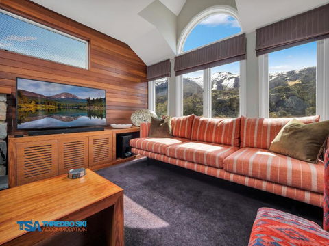 Aspect 2A - Sunshine Coast Guide 1