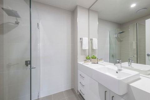Astra Apartments Newcastle (Merewether) - Sunshine Coast Guide 4