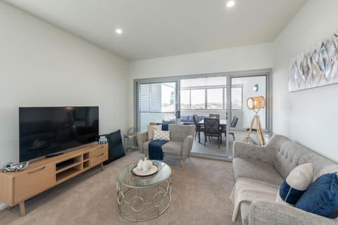Astra Apartments Newcastle (Merewether) - Sunshine Coast Guide 3