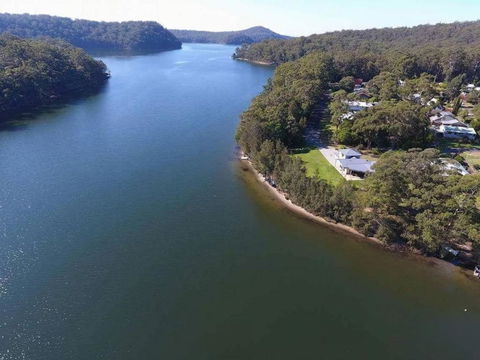 Atlantis On Lake Conjola - Sunshine Coast Guide 3