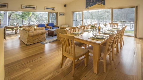 Atlantis On Lake Conjola - Sunshine Coast Guide 4