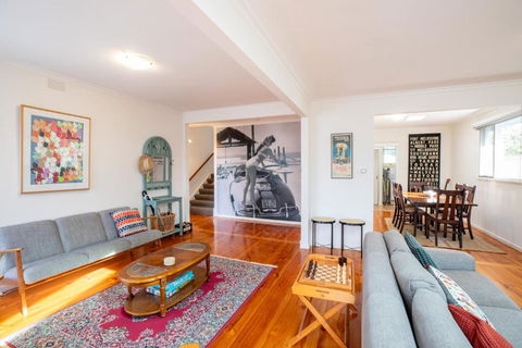 AURORA In Queenscliff - Sunshine Coast Guide 0