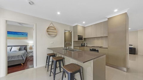 Avani - Modern & Tranquil - Wifi - Sunshine Coast Guide 2
