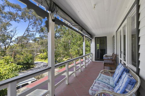 Avirgonia - Sunshine Coast Guide 4