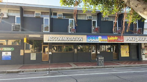 Ayr Hotel - Sunshine Coast Guide 0