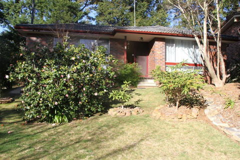 Azalea Cottage, Leura NSW Australia - Sunshine Coast Guide 0